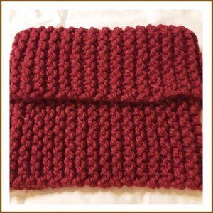 NWOT Winter Chic: New Deep Red Chunky Neck Warmer